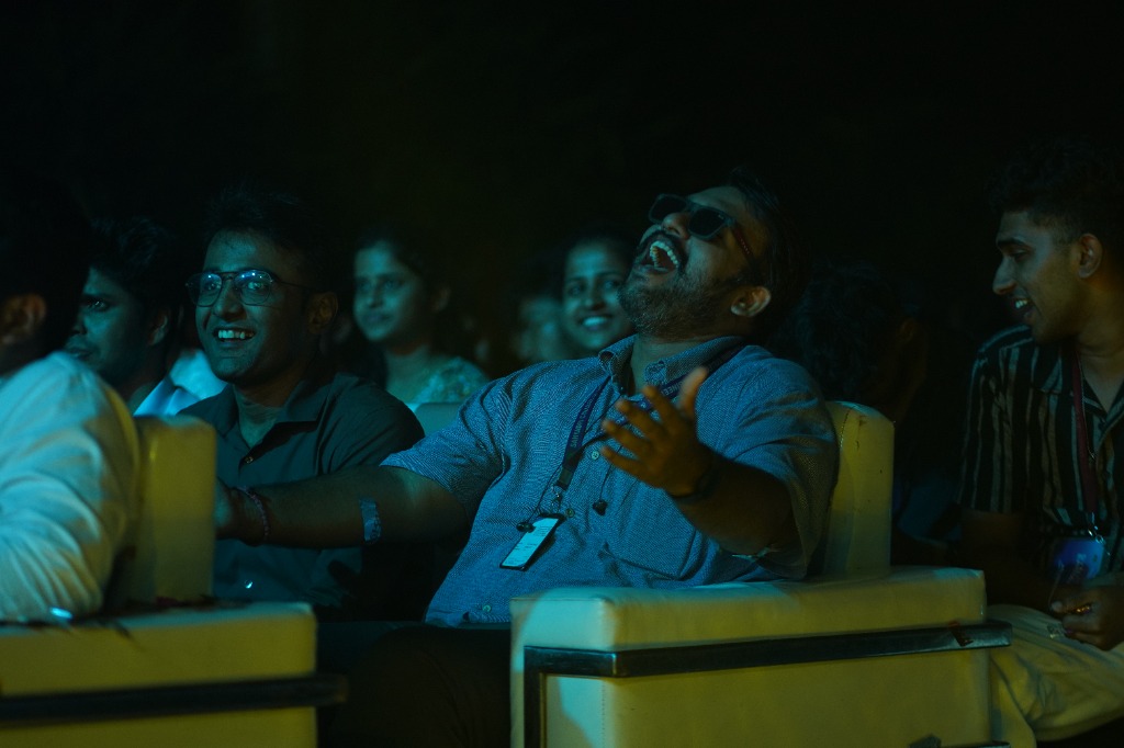 Audience & VIP Lounge Joy